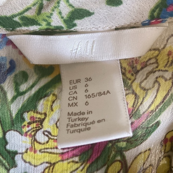 H&M Cream Floral Crinkled Flounced Long Sleeve Ruffle Buttoned Down Blouse - Picture 5 of 6